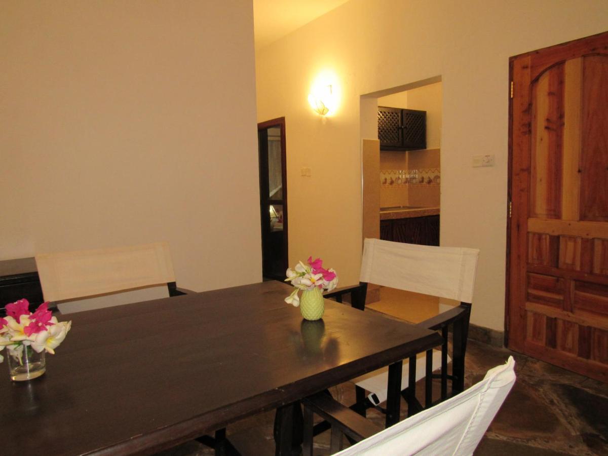 Karibuni Jeds Villas 85 & 86 Mambrui ภายนอก รูปภาพ